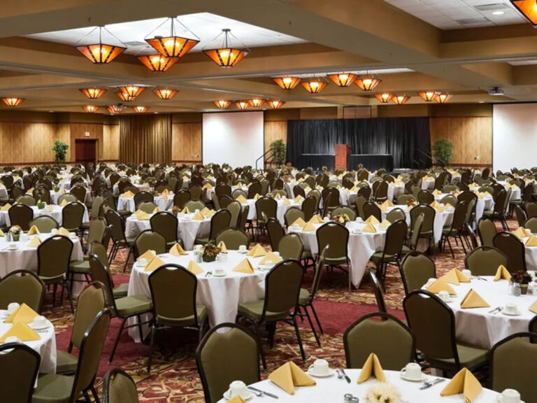 the lodge at deadwood conference room 768x576