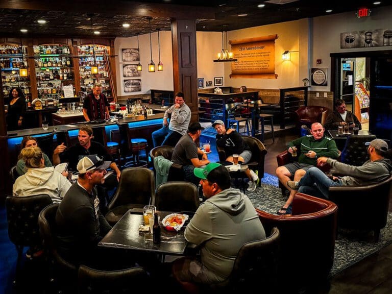 44 lounge full of patrons 768x576