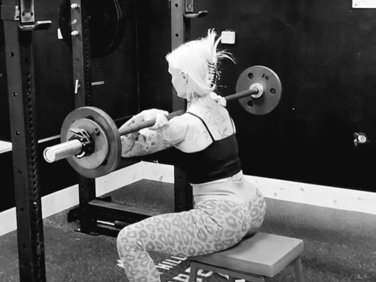 black hills barbell woman lifting 768x576