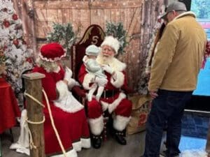 hill city snacks with santa 300x225