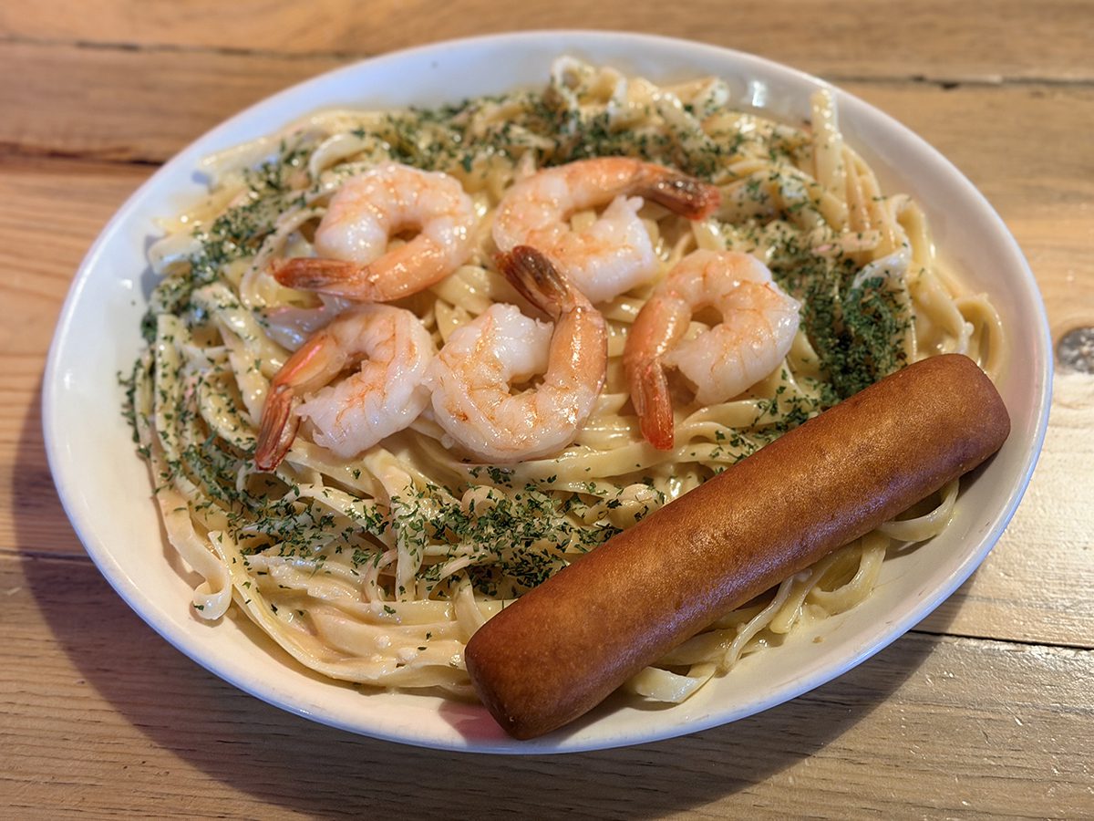 Shrimp Fettuccine Alfredo at Bullwacker's Whitewood