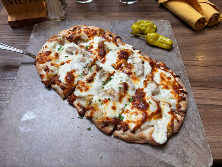 gold bison grill flatbread 768x576