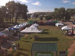 black hills farmers market tents 300x225