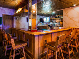 deadwood miners hotel restaurant bar 300x225