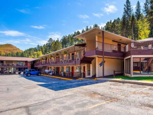 deadwood miners hotel restaurant front 300x225