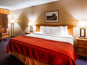 deadwood miners hotel restaurant room 300x225