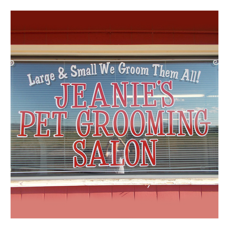 jeanies pet grooming salon logo 768x768