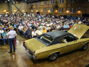mcpherson auction car sale 300x225