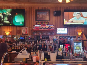 oasis fireside sturgis bar 300x225