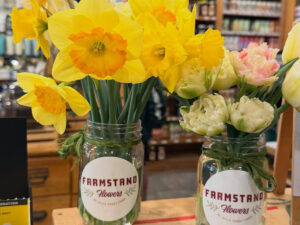 staple and spice market flowers 300x225