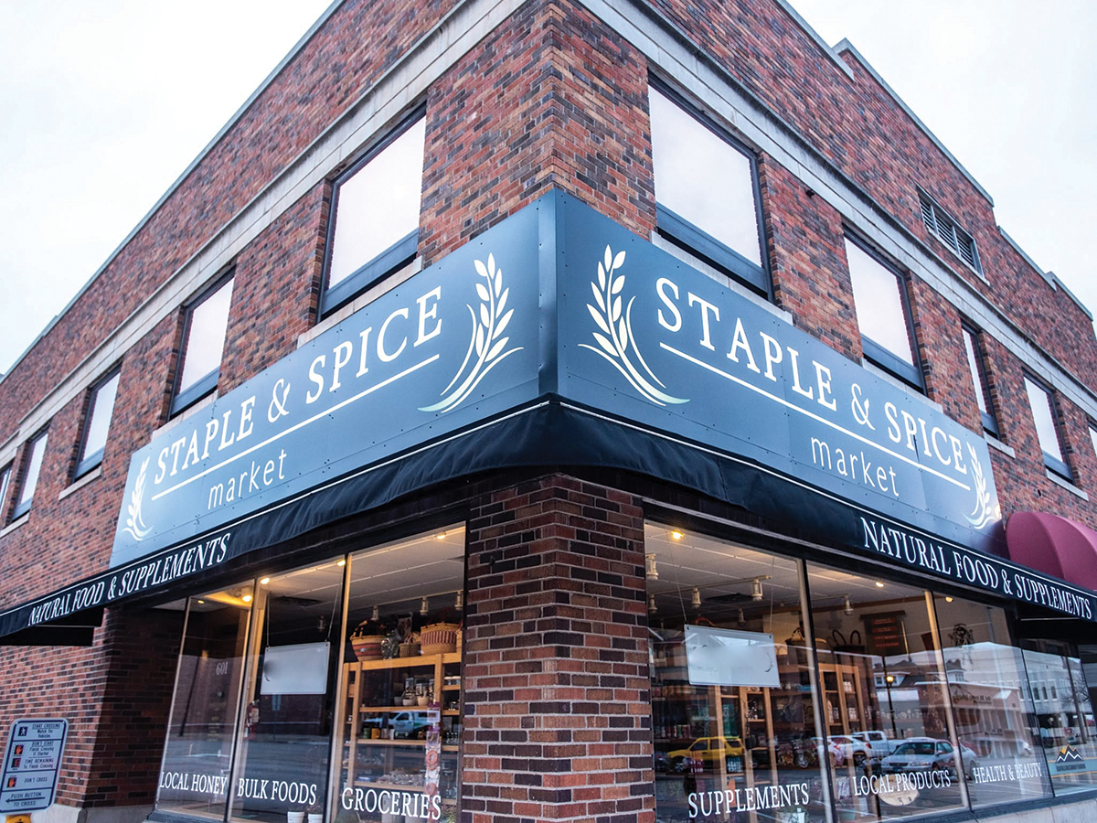 Staple and spice market front door
