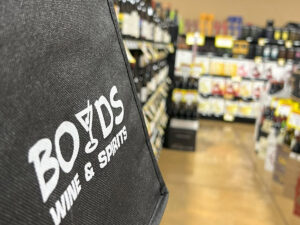 boyds wine and spirits shopping bag 300x225
