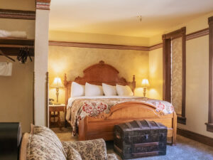 historci bullock hotel room 300x225