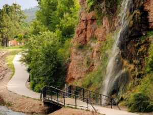 hot springs waterfall and sidewalk 300x225