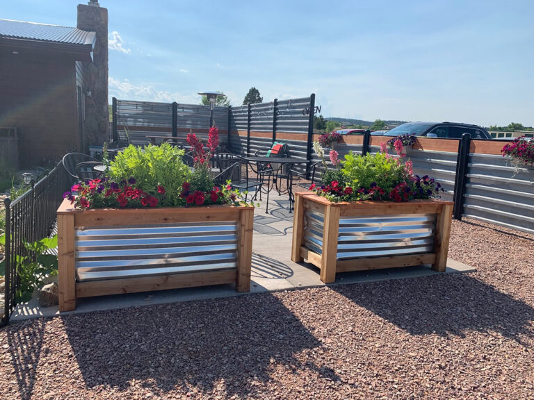 lazy r bar and grill patio 768x576