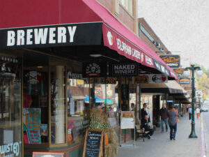 sick n twisted deadwood tasting room awning 300x225