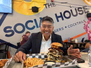 social house big burger 300x225