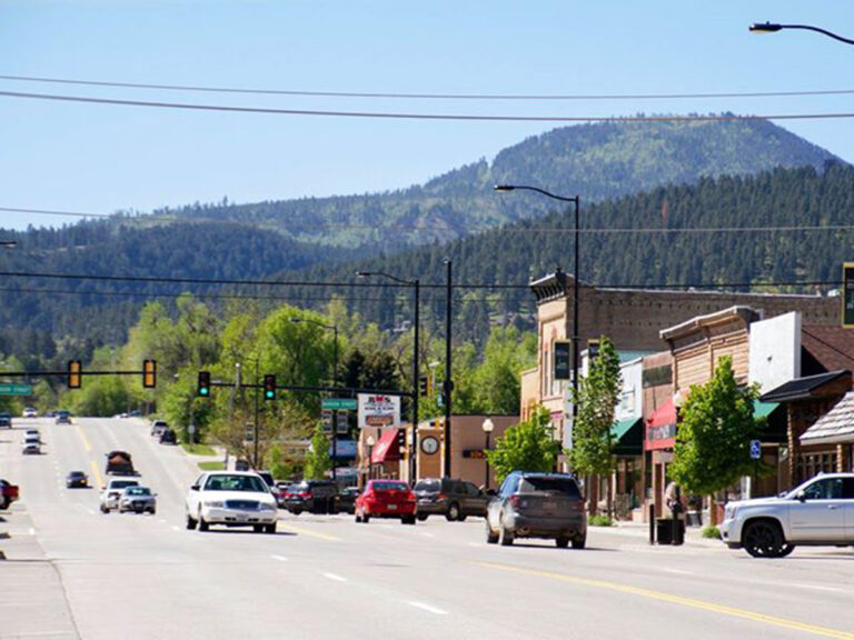 spearfish chamber of commerce downtown 768x576