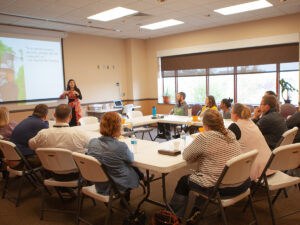 spearfish chamber of commerce meeting 300x225