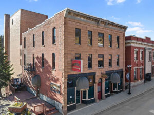 stampmill inn outside 300x225