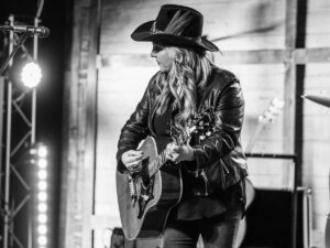 sunny sweeney homestake opera house 300x225