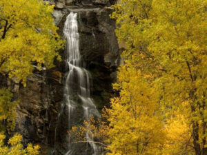 visit spearfish bridal veil falls 300x225